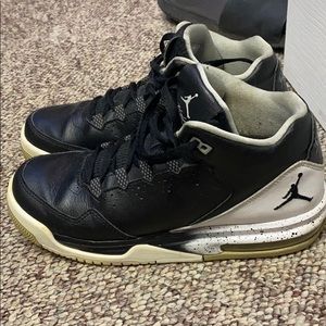 Jordan Oreos size 6 youth!